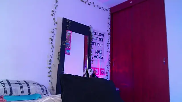 little_kayla_ webcam