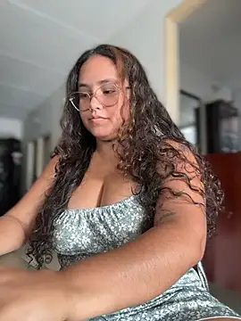 CurlyGirl_1 webcam