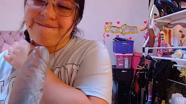 lanaqueen699 webcam