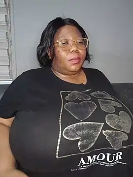 DAIRYBELLELIZxx webcam