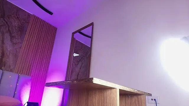 luce_williams webcam