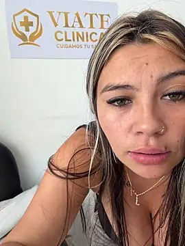 LIZ-06_ webcam