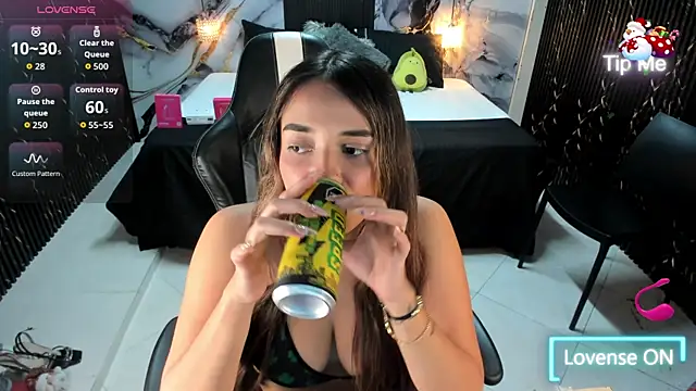 Lolly_18 webcam