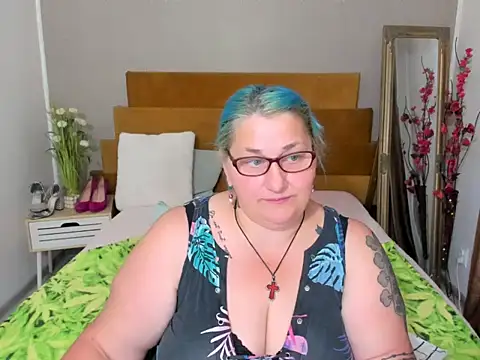 Sugarmommy_69X webcam