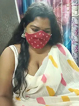 Liyaa_24 webcam