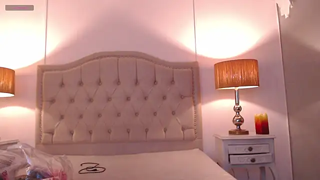 AllyPretty- webcam