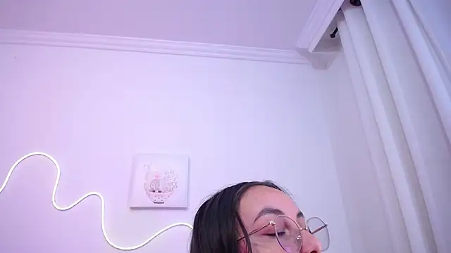 selene_swee webcam