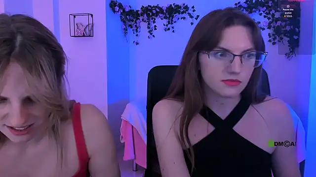 ava_mystic_ webcam