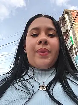 Kendra-daring webcam