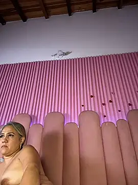 Camila_Noer webcam