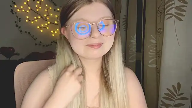 YukiBlush webcam