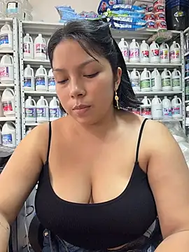 ISABELLA__LUNA webcam