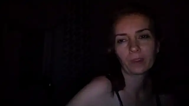 JenniferAlone webcam