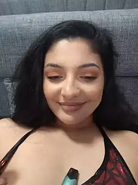 Ambra-Long webcam