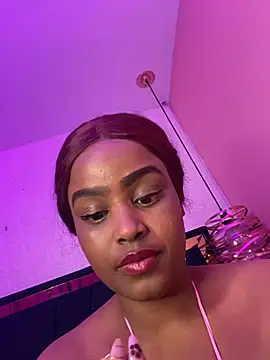 Ayla_Noir webcam