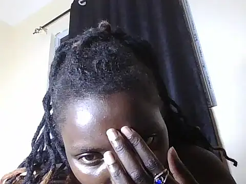Black_beautygirlll webcam