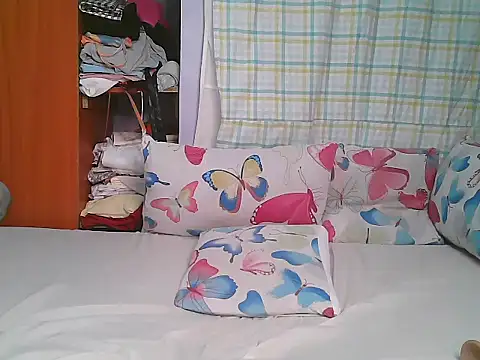 Queen_tits webcam