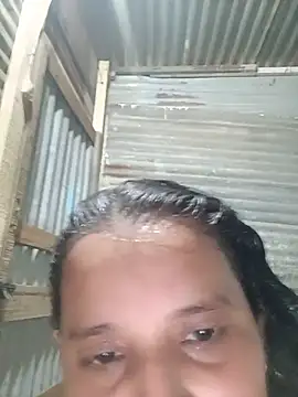 DIVORCED-MOTHER webcam