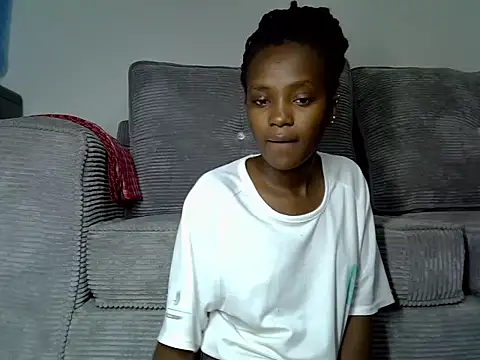 Lynne_pretty4 webcam