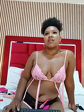 LilyyMiller_ webcam