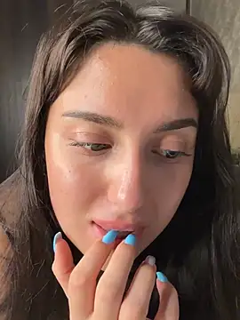 Tasty_NoraX webcam