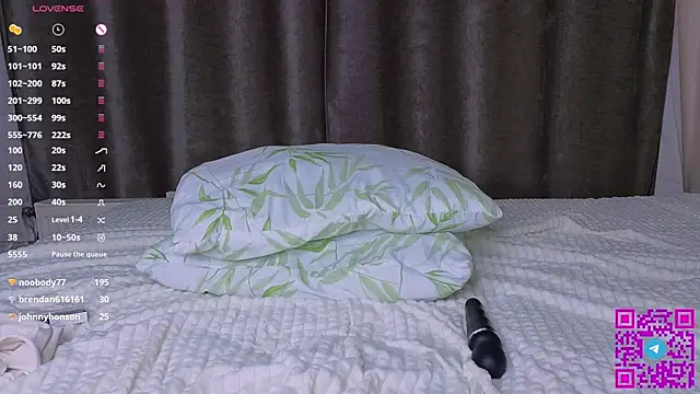LitellyBella webcam