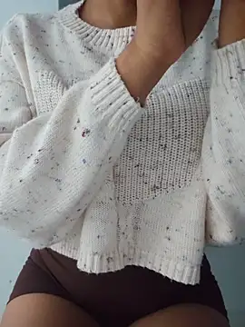 _MissPompitas23_ webcam