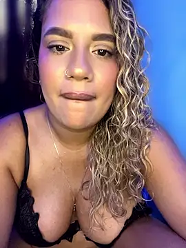 AnnieSinclair webcam