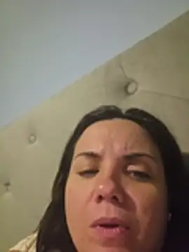 Diamond_Monna webcam