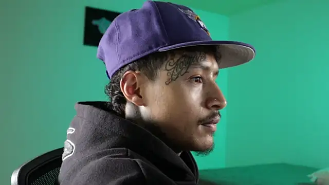 trieone webcam