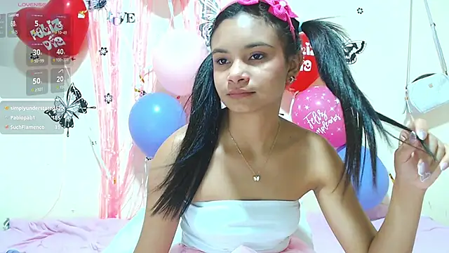 liz7skinny webcam