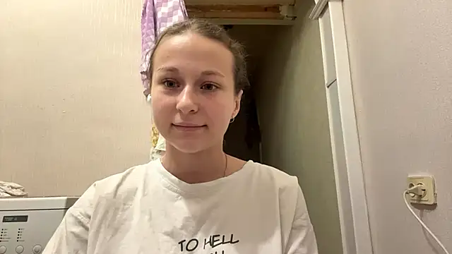 TaIliedGuest webcam