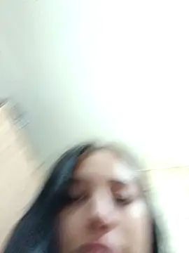 Virgin_Pussy_Love webcam