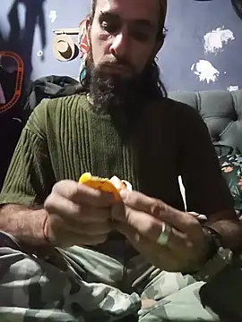 hairy_mannn webcam