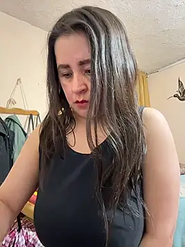 latinfemale webcam