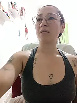 emilypoppy3 webcam