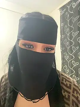 mari_layali webcam