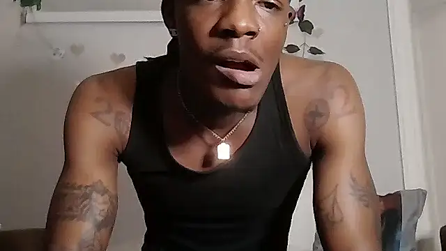 Tinasikes1982 webcam