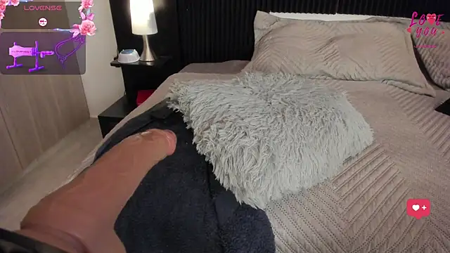 AndreaVelasco webcam