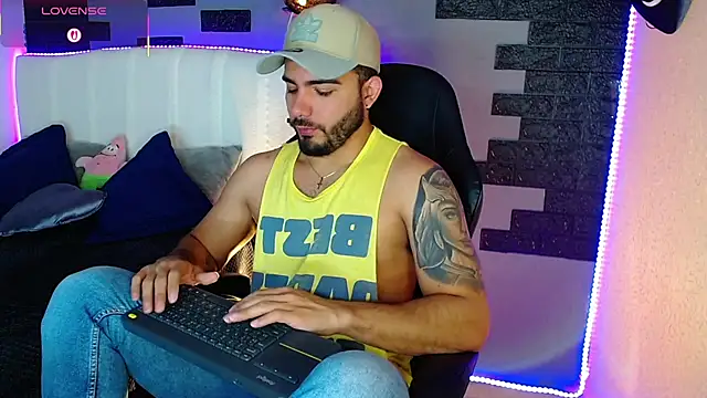 adamhairy webcam