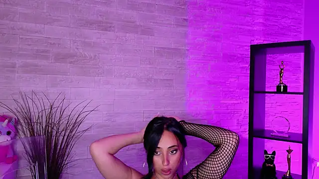 Cupcake_Izzy webcam