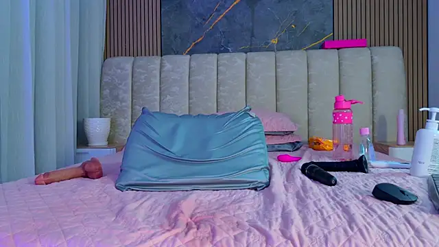 carol_juicyy webcam