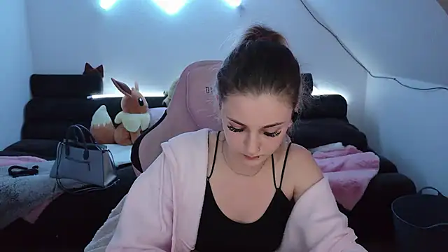Melly4You webcam