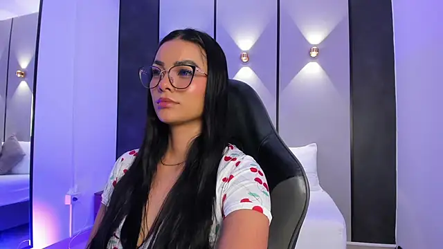 emily_tolson webcam