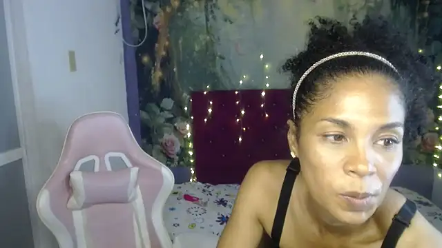 rosa_skinny webcam