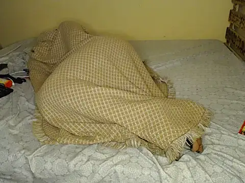 newbie233 webcam