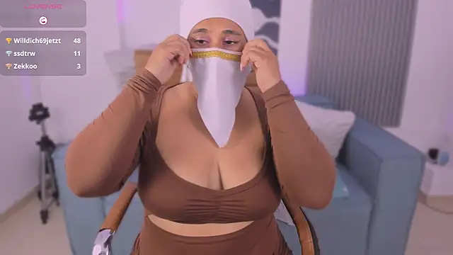 Thalia_hala webcam