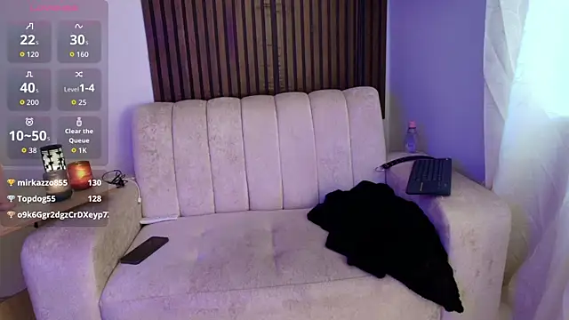 Laena_Castillo webcam