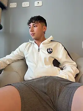 oliver_k (M twink) - WIN control toy 3min destroy my asshole