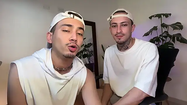 Noah_and_Steven webcam